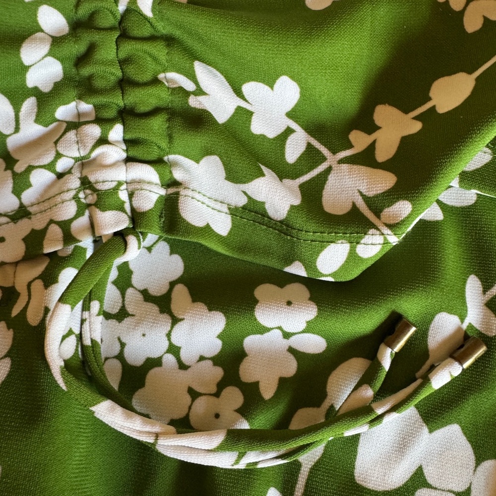 Michael Kors Top Sleeveless Kelly Green White Floral Side pull Scrunch Fitted M - Picture 11 of 11